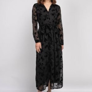 Robe Lilierose, Un choix pour chaque saison