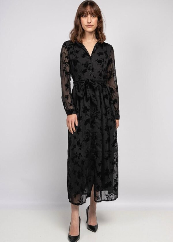 Robe Lilierose, Un choix pour chaque saison